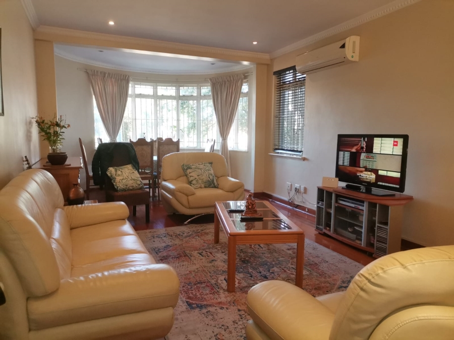 2 Bedroom Property for Sale in Glenwood KwaZulu-Natal