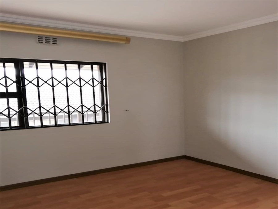 2 Bedroom Property for Sale in Bluff KwaZulu-Natal