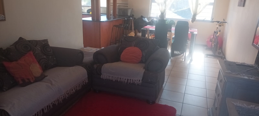 To Let 2 Bedroom Property for Rent in Escombe KwaZulu-Natal