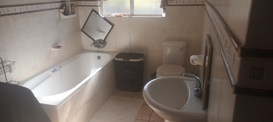 2 Bedroom Property for Sale in Escombe KwaZulu-Natal