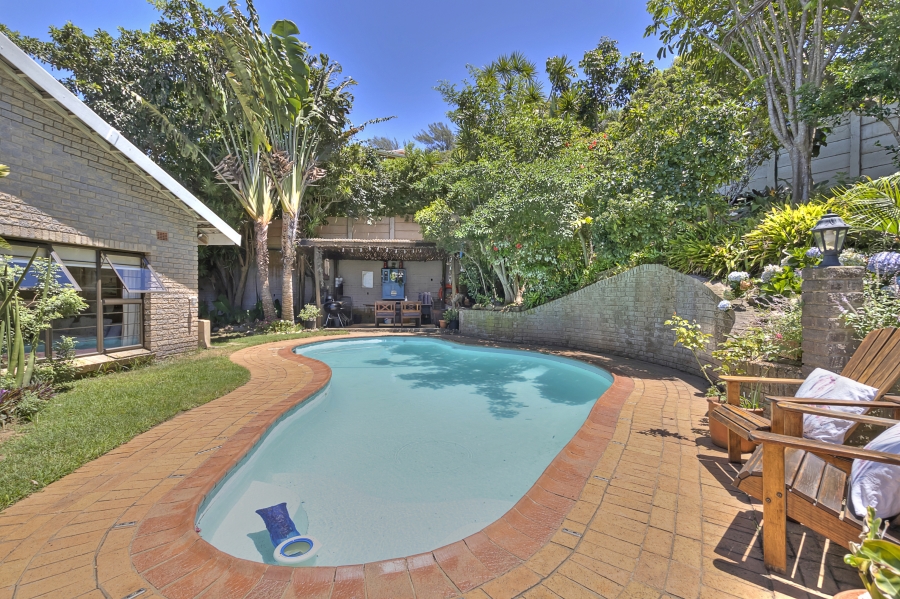 6 Bedroom Property for Sale in Zinkwazi Beach KwaZulu-Natal