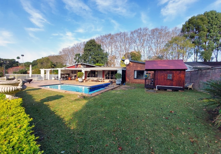 5 Bedroom Property for Sale in Winston Park KwaZulu-Natal