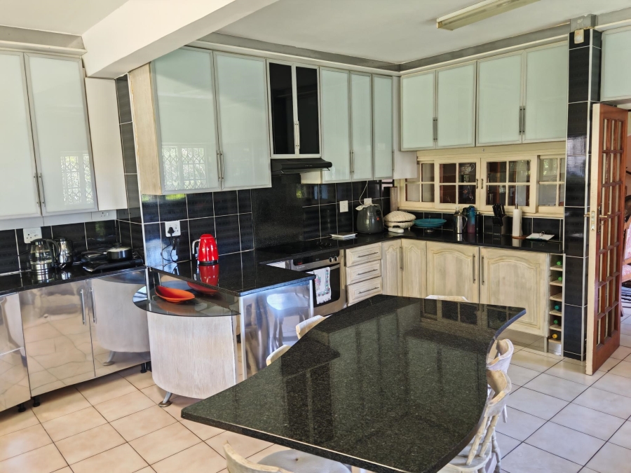 4 Bedroom Property for Sale in Chiltern Hills KwaZulu-Natal