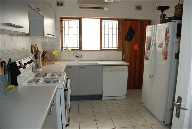 To Let 3 Bedroom Property for Rent in Willard Beach KwaZulu-Natal