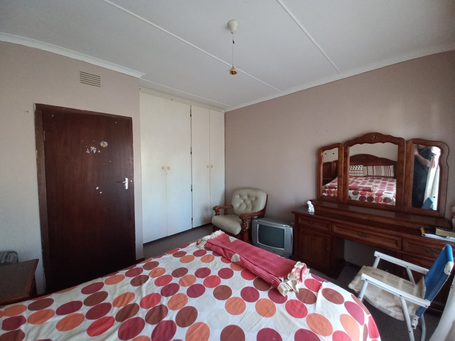 4 Bedroom Property for Sale in Margate KwaZulu-Natal