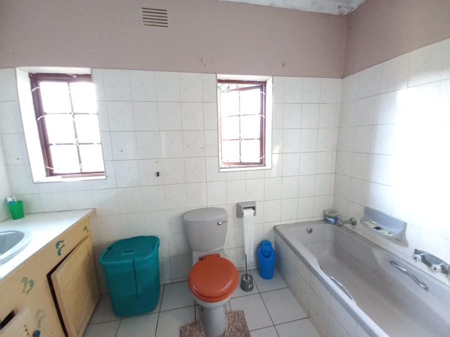 4 Bedroom Property for Sale in Margate KwaZulu-Natal