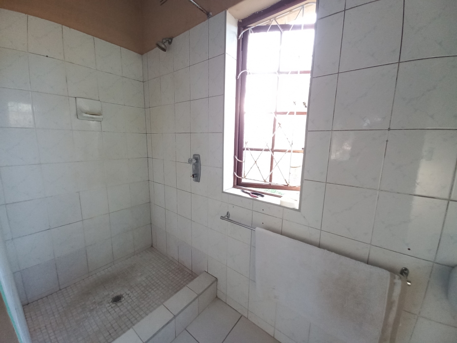 4 Bedroom Property for Sale in Margate KwaZulu-Natal