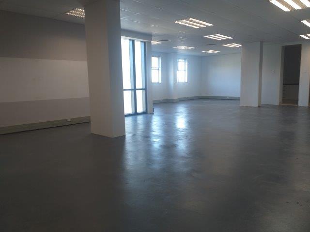 To Let commercial Property for Rent in Umhlanga Ridge KwaZulu-Natal