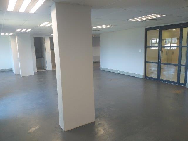 To Let commercial Property for Rent in Umhlanga Ridge KwaZulu-Natal