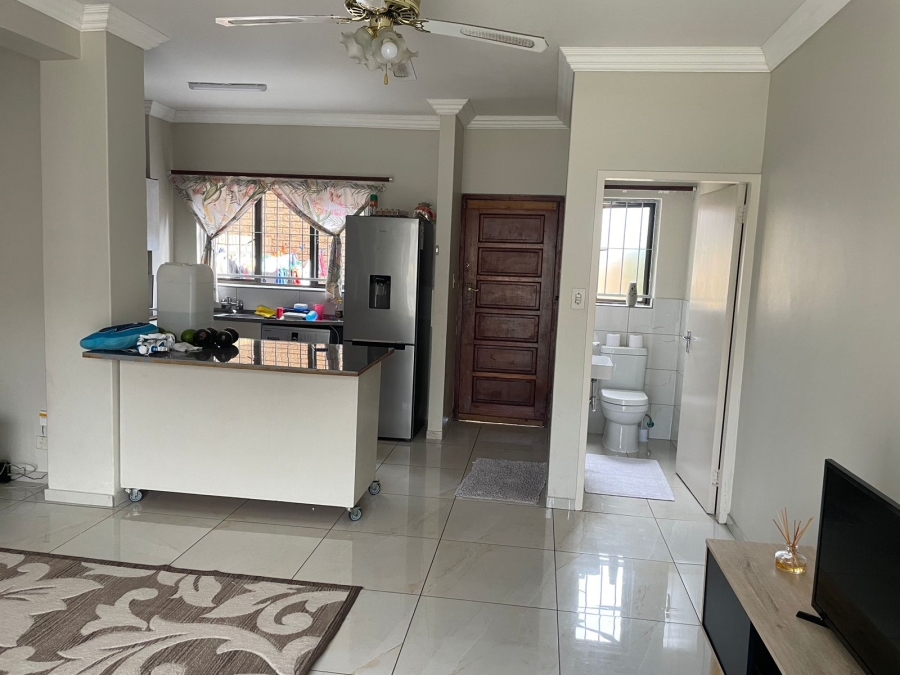 To Let 2 Bedroom Property for Rent in Meer En See KwaZulu-Natal