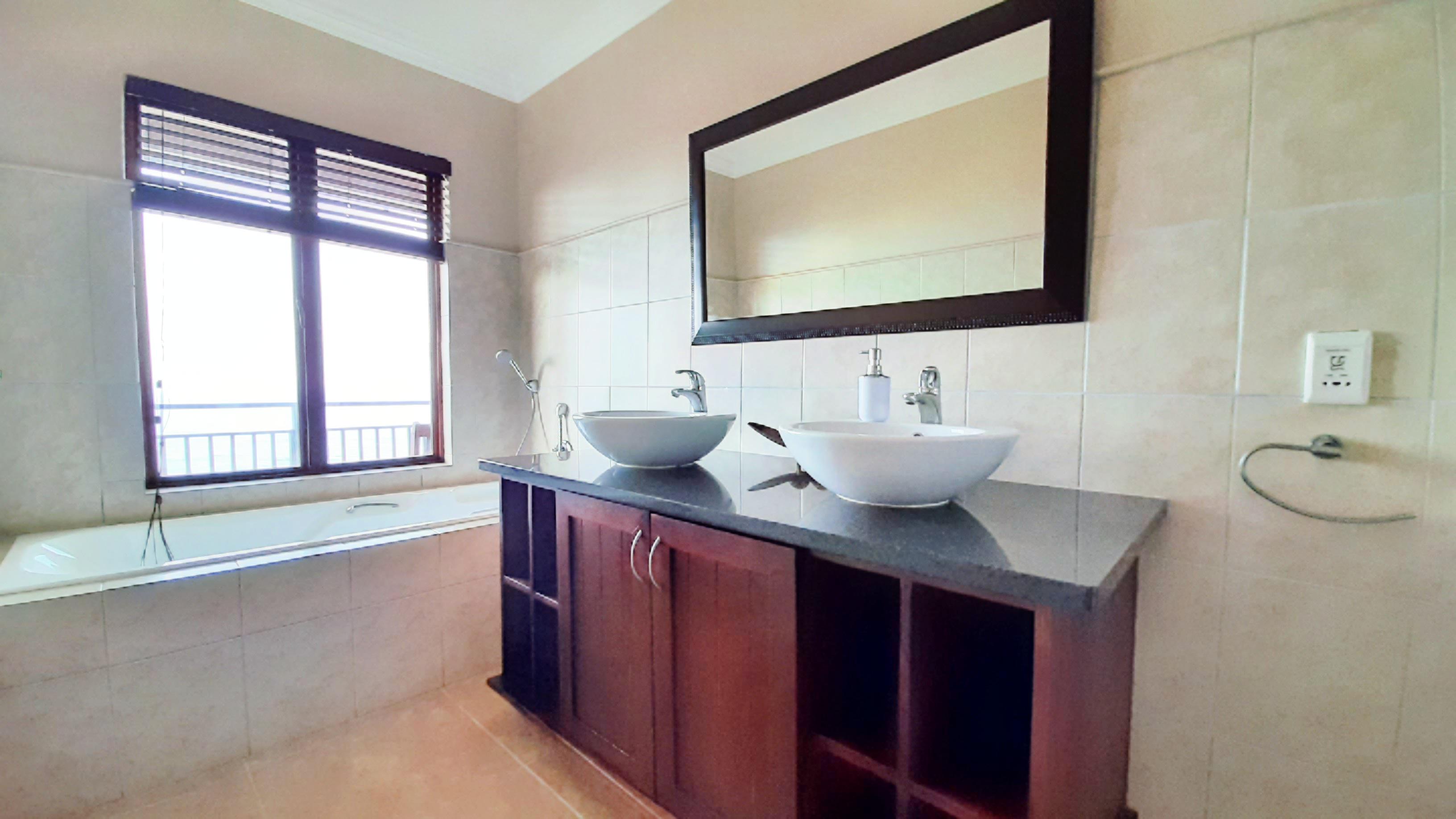10 Bedroom Property for Sale in Sheffield Beach KwaZulu-Natal