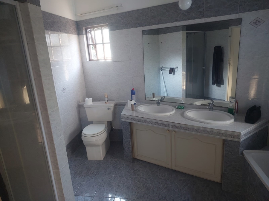 3 Bedroom Property for Sale in Berea West KwaZulu-Natal