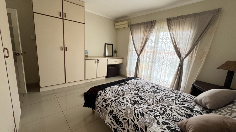 1 Bedroom Property for Sale in Margate KwaZulu-Natal