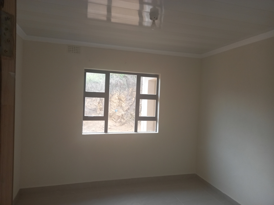 3 Bedroom Property for Sale in Lovu KwaZulu-Natal