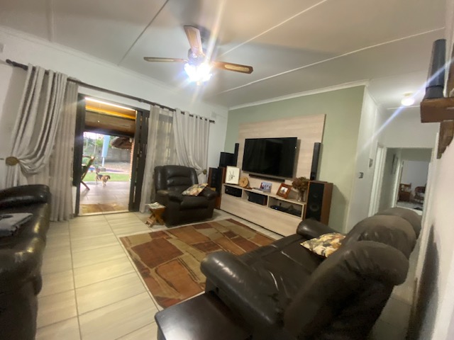 4 Bedroom Property for Sale in Birdswood KwaZulu-Natal