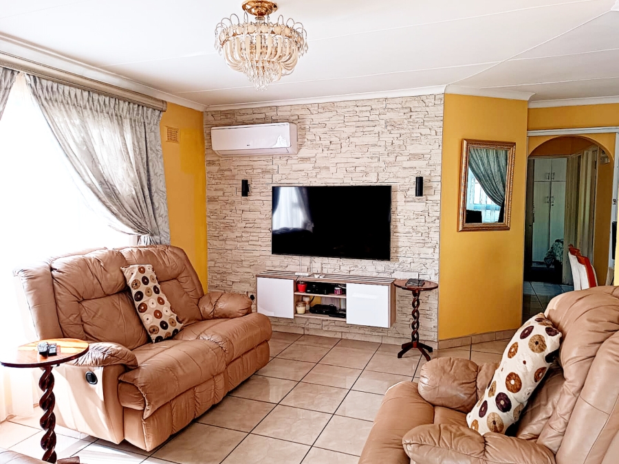 3 Bedroom Property for Sale in Newlands East KwaZulu-Natal