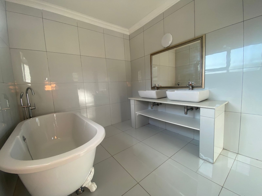 4 Bedroom Property for Sale in Mzingazi Golf Estate KwaZulu-Natal