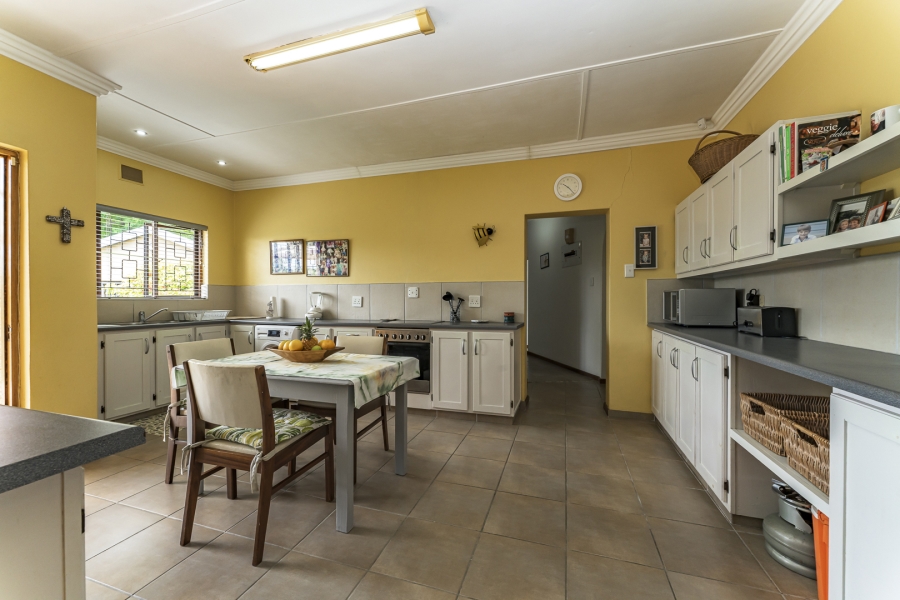 5 Bedroom Property for Sale in Blythedale KwaZulu-Natal