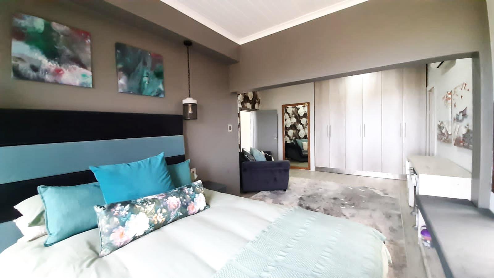 5 Bedroom Property for Sale in Sheffield Beach KwaZulu-Natal