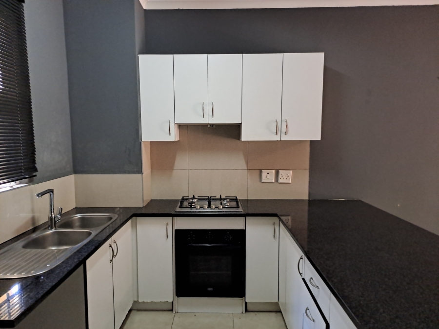 To Let 2 Bedroom Property for Rent in Westbrook KwaZulu-Natal