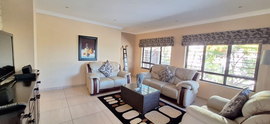 To Let 5 Bedroom Property for Rent in Sheffield Bay KwaZulu-Natal