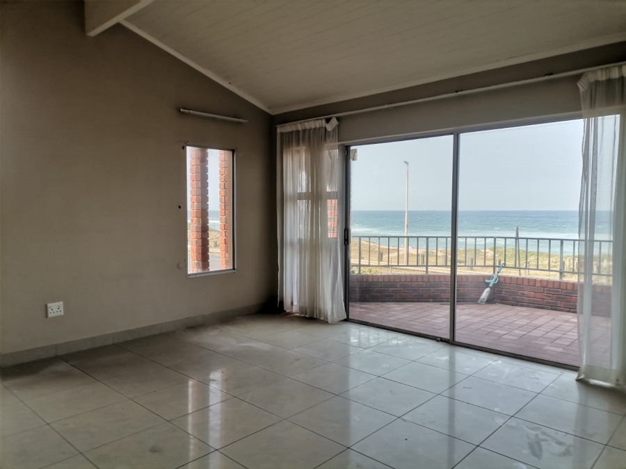 To Let 4 Bedroom Property for Rent in Durban North KwaZulu-Natal