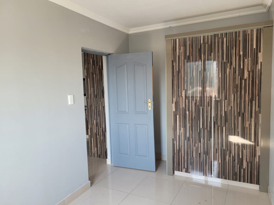 3 Bedroom Property for Sale in Montclair KwaZulu-Natal