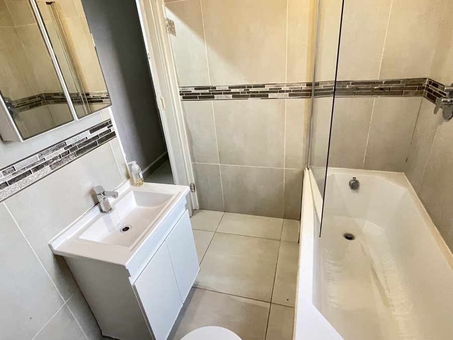 1 Bedroom Property for Sale in South Beach KwaZulu-Natal