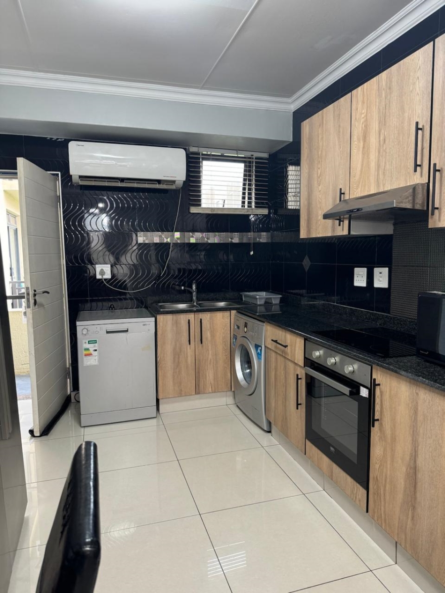 To Let 2 Bedroom Property for Rent in Umhlanga KwaZulu-Natal