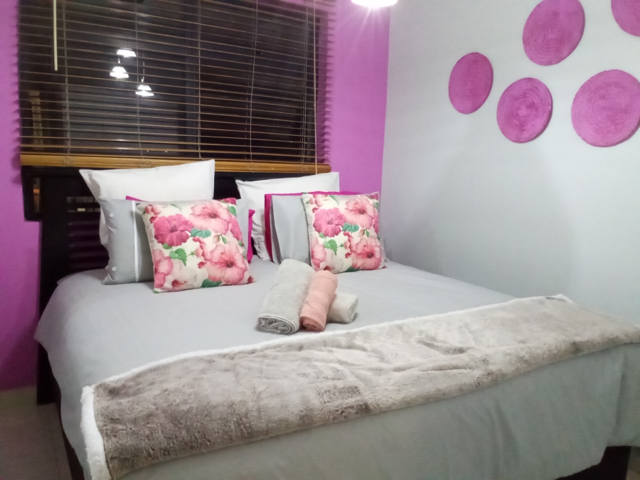 To Let 2 Bedroom Property for Rent in Umhlanga KwaZulu-Natal