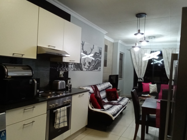 To Let 2 Bedroom Property for Rent in Umhlanga KwaZulu-Natal