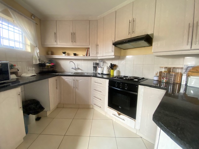 3 Bedroom Property for Sale in Birdswood KwaZulu-Natal