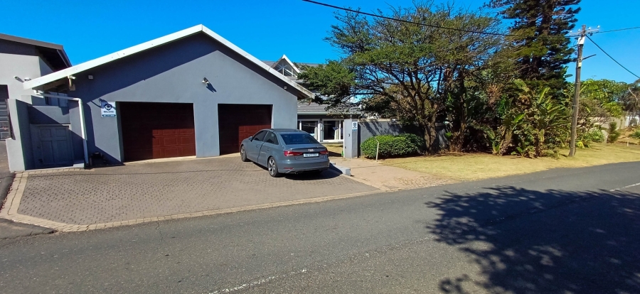 4 Bedroom Property for Sale in Ocean View KwaZulu-Natal