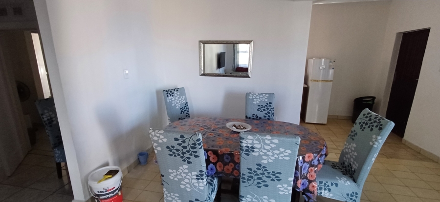 6 Bedroom Property for Sale in Ocean View KwaZulu-Natal