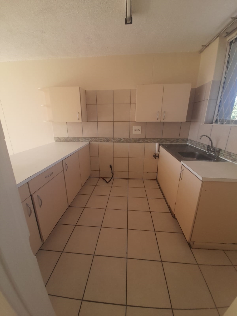 To Let 2 Bedroom Property for Rent in Scottsville KwaZulu-Natal