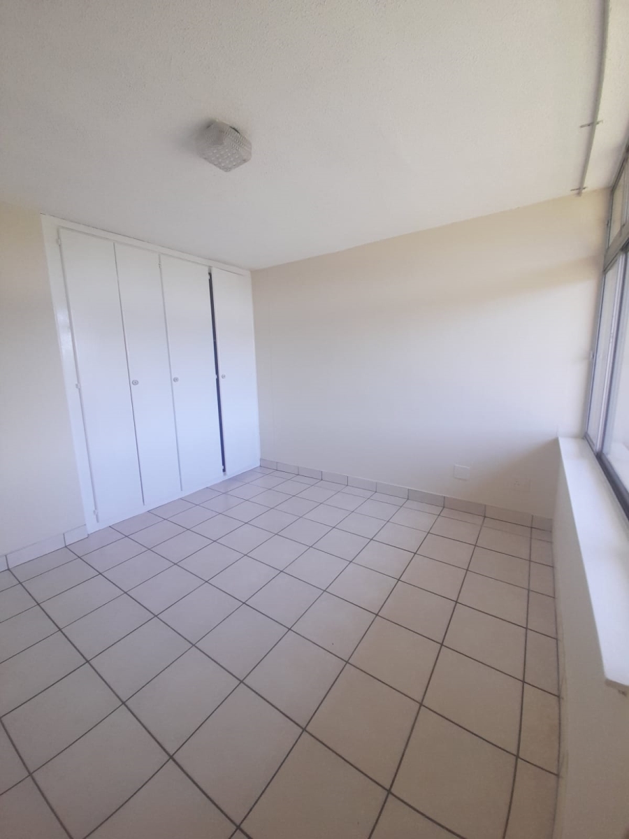 To Let 2 Bedroom Property for Rent in Scottsville KwaZulu-Natal