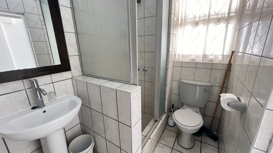 2 Bedroom Property for Sale in Margate KwaZulu-Natal