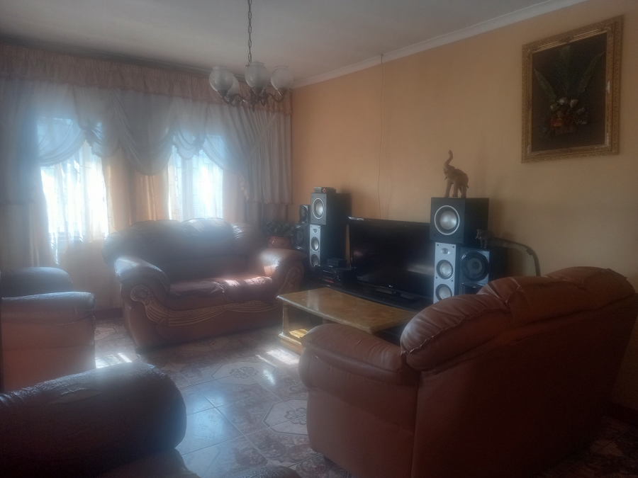 3 Bedroom Property for Sale in Duffs Road KwaZulu-Natal