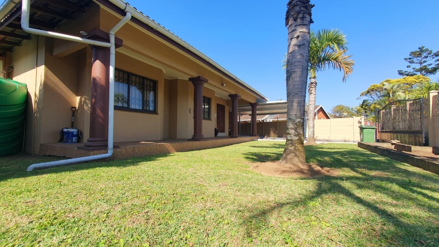 4 Bedroom Property for Sale in Veld En Vlei KwaZulu-Natal