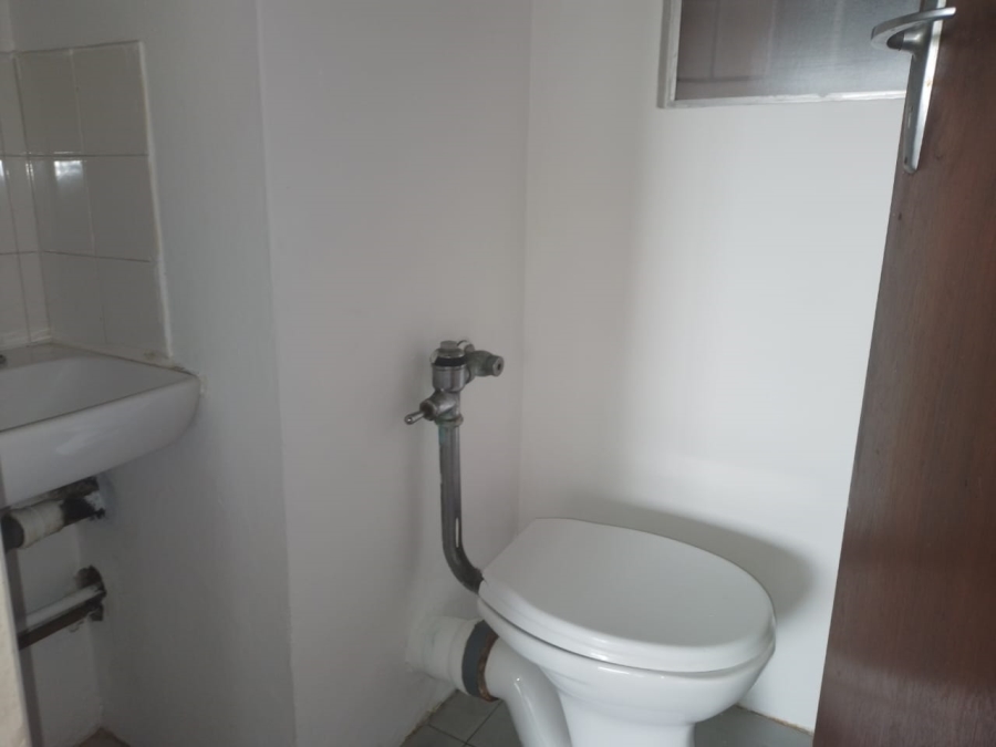 To Let 1 Bedroom Property for Rent in Durban Central KwaZulu-Natal