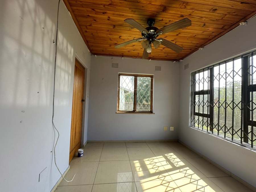 2 Bedroom Property for Sale in Esikhawini KwaZulu-Natal