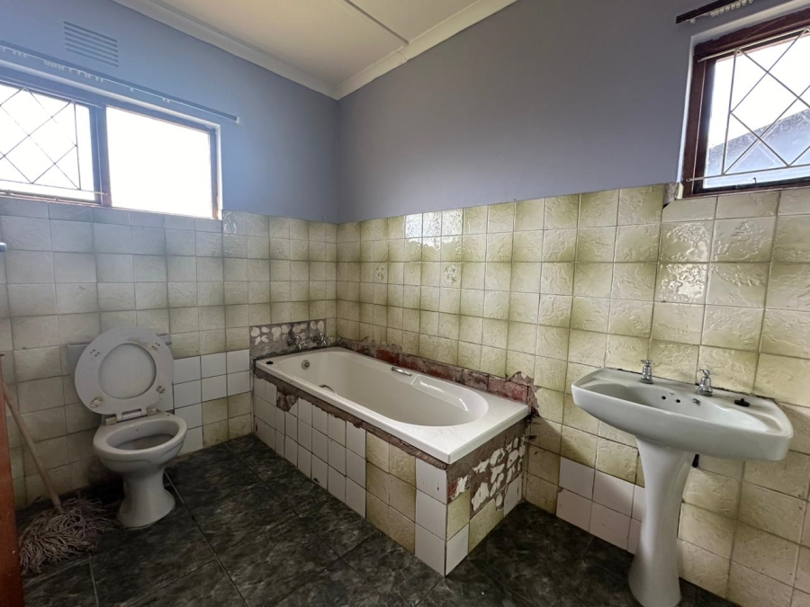 2 Bedroom Property for Sale in Esikhawini KwaZulu-Natal