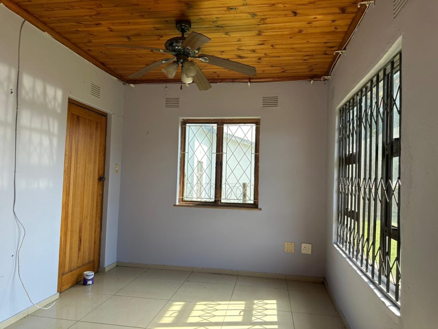 2 Bedroom Property for Sale in Esikhawini KwaZulu-Natal