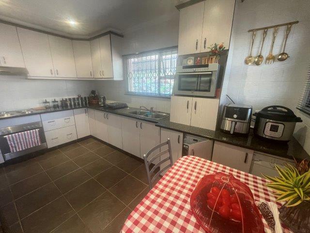 3 Bedroom Property for Sale in Sheffield Beach KwaZulu-Natal