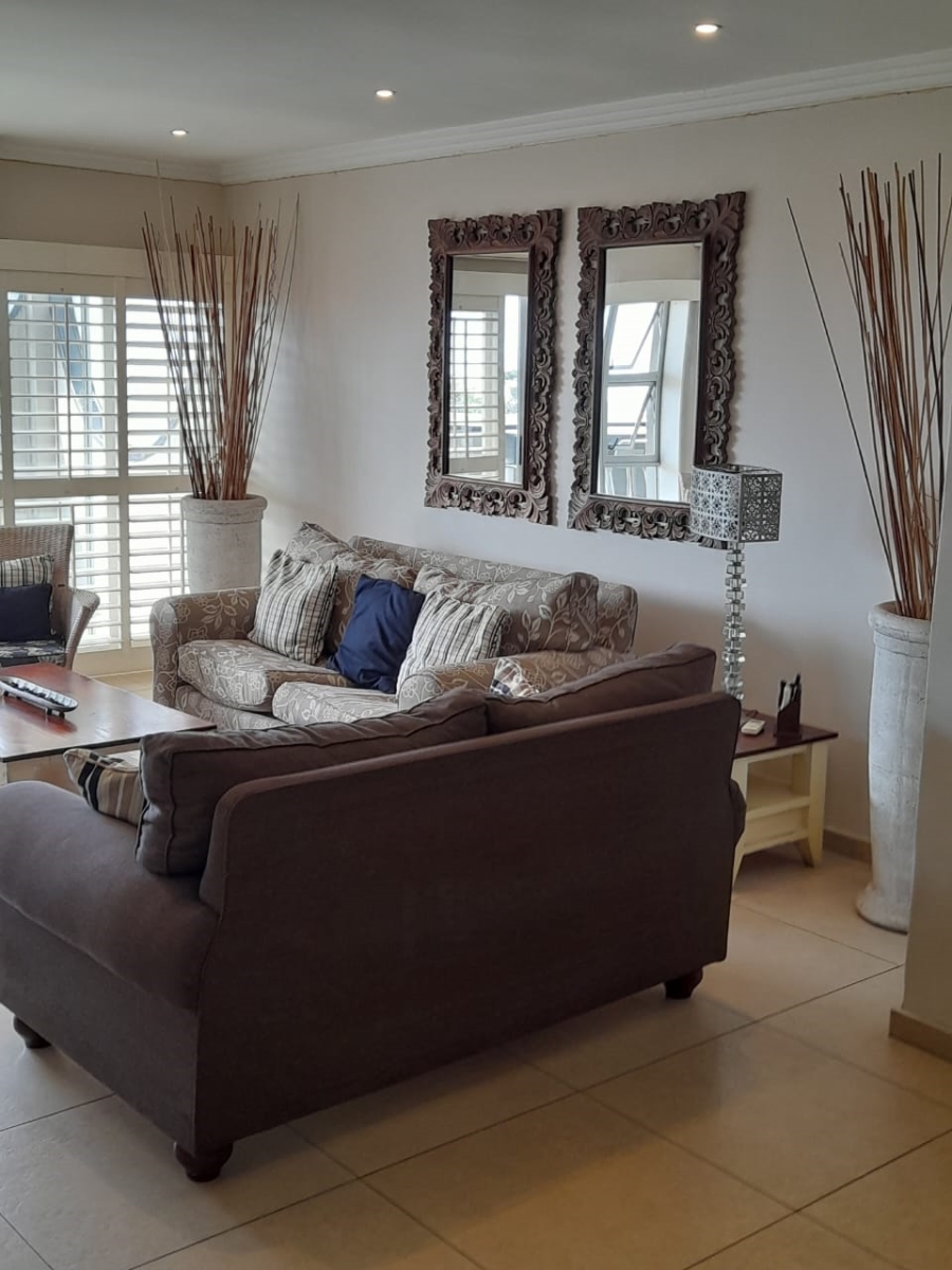 To Let 3 Bedroom Property for Rent in Umhlanga KwaZulu-Natal