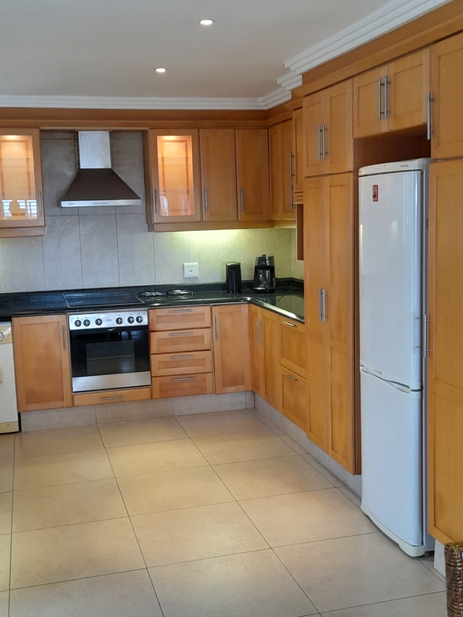 To Let 3 Bedroom Property for Rent in Umhlanga KwaZulu-Natal