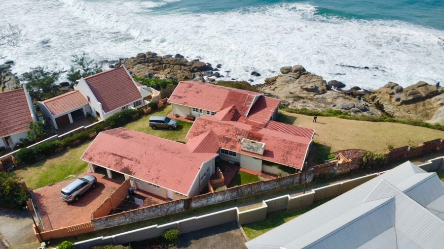 7 Bedroom Property for Sale in Shakas Rock KwaZulu-Natal