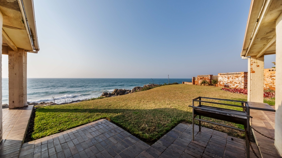 7 Bedroom Property for Sale in Shakas Rock KwaZulu-Natal