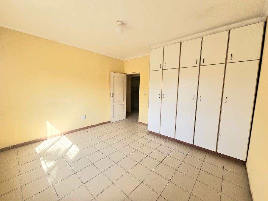 To Let 2 Bedroom Property for Rent in Bellair KwaZulu-Natal