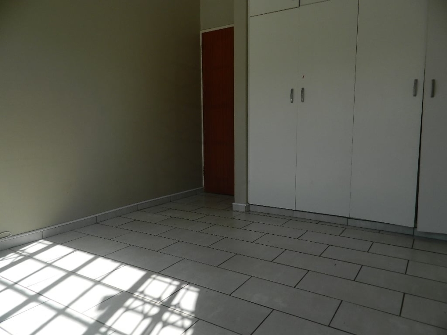 2 Bedroom Property for Sale in Prestbury KwaZulu-Natal